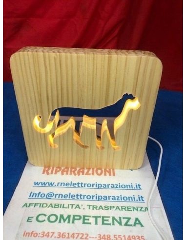 Lampada da comodino in legno... Lampada da comodino in legno...