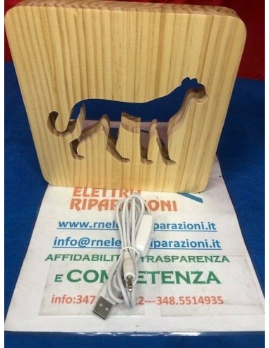 Lampada da comodino in legno... Lampada da comodino in legno...