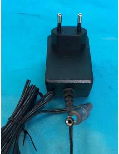 ALIMENTATORE STABILIZZATO 5V 1A 12W...