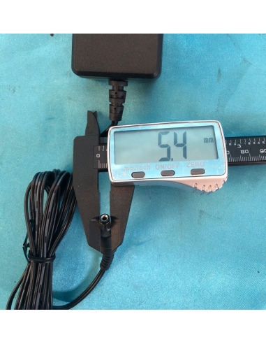 3 x ALIMENTATORE STABILIZZATO 12V 1A...