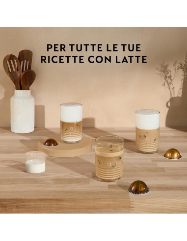 Macchina caffè a capsule Nespresso...