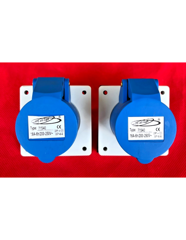 2 X Presa da incasso industriale... 2 X Presa da incasso industriale...