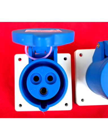 2 X Presa da incasso industriale... 2 X Presa da incasso industriale...