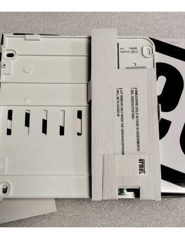 URMET 1740/83 Staffa per monitor... URMET 1740/83 Staffa per monitor...