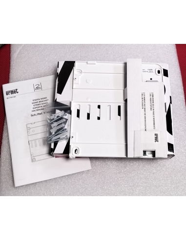 URMET 1740/83 Staffa per monitor... URMET 1740/83 Staffa per monitor...