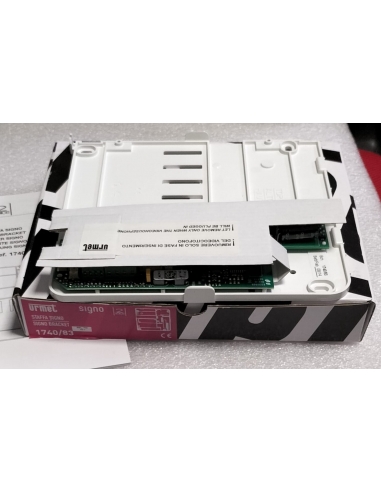 URMET 1740/83 Staffa per monitor... URMET 1740/83 Staffa per monitor...