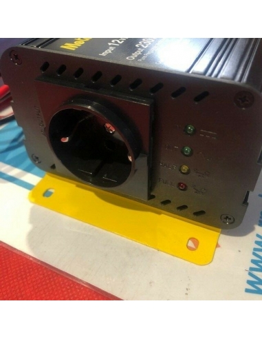 Inverter ingresso 12Vdc uscita 220Vac...