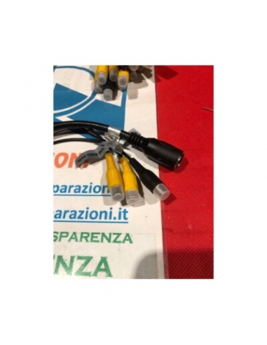 Connettore video autoradio...