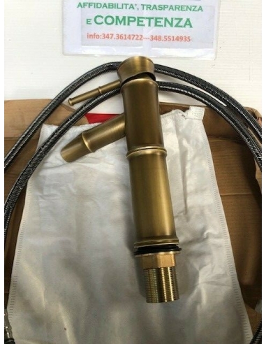 Rubinetto per lavandino del bagno in...