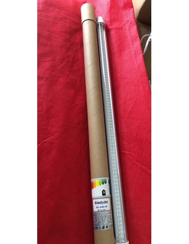4 x TUBO NEON A LED T8 60cm  9w LUCE...