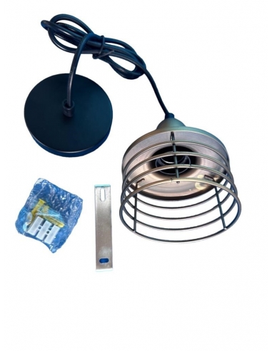 Lampadario a sospensione vintage... Lampadario a sospensione vintage...