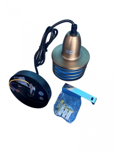 Lampadario a sospensione vintage... Lampadario a sospensione vintage...