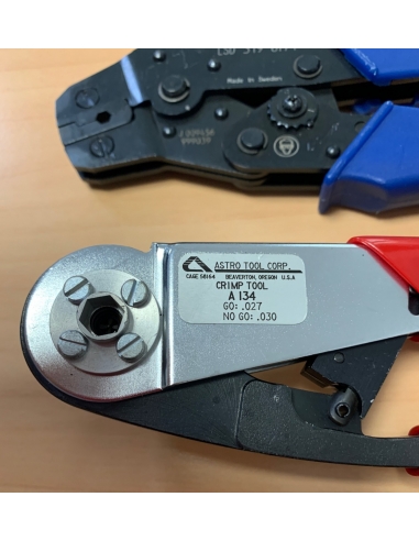 Tool Kit con Mini crimpatrice Astro...