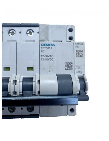 SIEMENS Interruttore5SY8440-8 +...