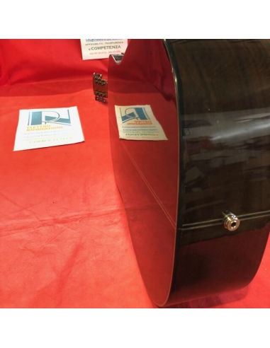 Chitarra acustica elettrificata... Chitarra acustica elettrificata...