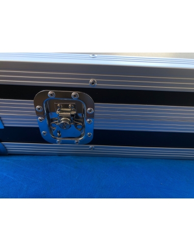 Flight Cases Montarbo F00MX8A MX28... Flight Cases Montarbo F00MX8A MX28...