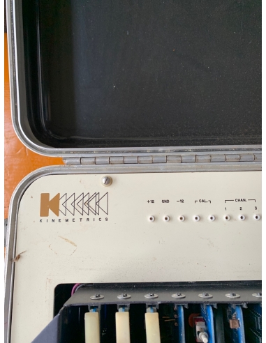 KINEMETRICS DigiSeis PDR-1... KINEMETRICS DigiSeis PDR-1...