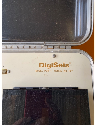 KINEMETRICS DigiSeis PDR-1... KINEMETRICS DigiSeis PDR-1...