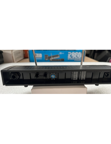 dB Technologies PU860R + Microfono...