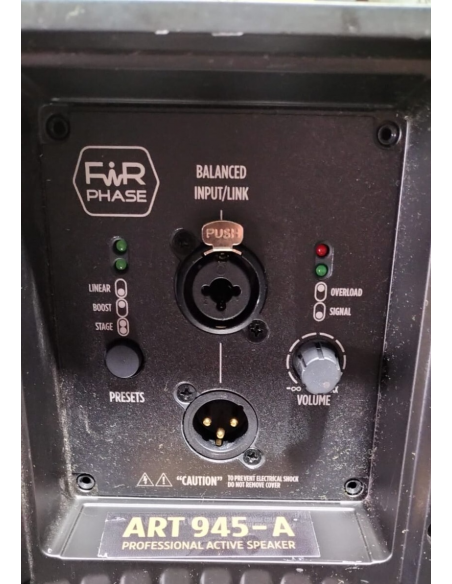 Amplificatore completo RCF ART 945-A Biamplificato classe D 2100 W 135 dB